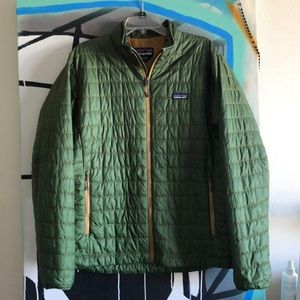Patagonia micro puff jacket